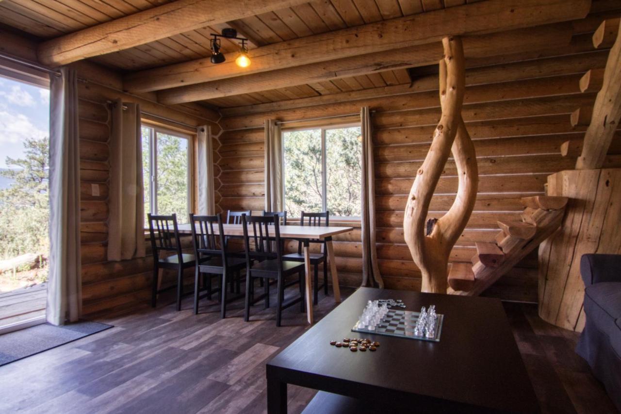 The Raven'S Nest Resort & Campground Fairmont Hot Springs Exterior foto